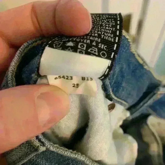 7 Seven for All Mankind, the Relaxed Skinny Light Washed Jeans, Womens Size 25 - Picture 9 of 9